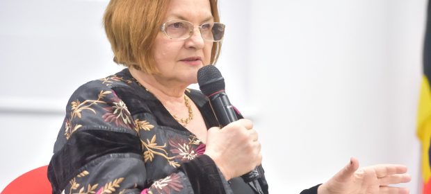 Mihaela Miroiu, profesoară SNSPA