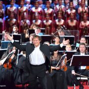 Gala Extraordinară de Operă - deschiderea stagiunii 2016-2017 la Opera Nationala București. In imagine: Vladimir Galouzine