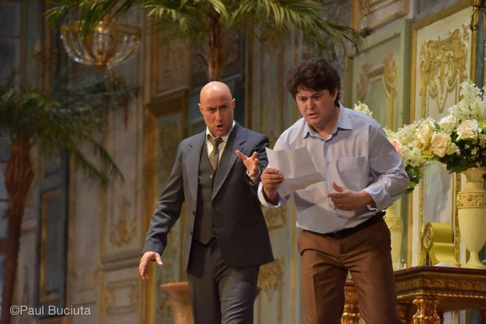 La traviata, în regia britanicului Paul Curran, pescena Operei Nationale Bucuresti.