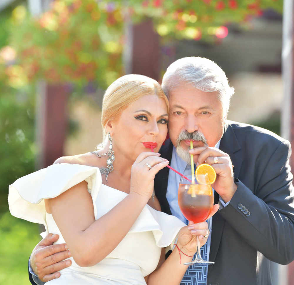 Pictorial si interviu cu Mirela Retegan pentru Marea Dragoste-revistatango.ro, nr. 129, mai 2017