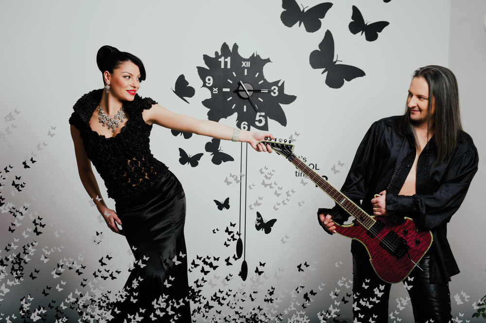 Ana-Maria Donose și Cosmin Marcovici pictorial pentru revistatango marea dragoste 85