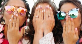 Close,Up,Of,Three,Young,Girls,Wearing,In,Creative,Sunglasses